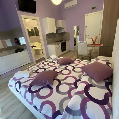 招待所 Al Corso 203 萨莱诺