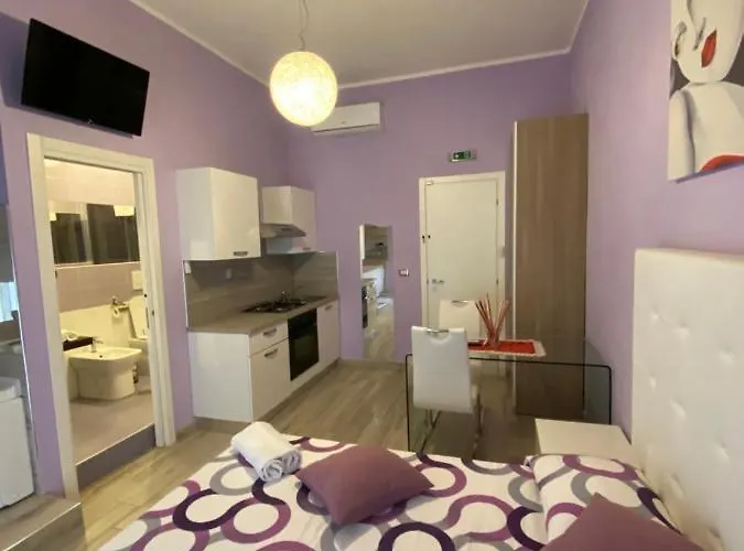 Al Corso 203 Gasthof Salerno